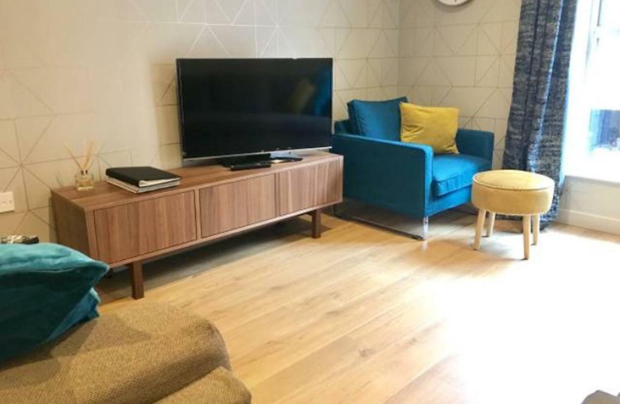 Blue River, Parking Subject To Availability 요크 외부 사진