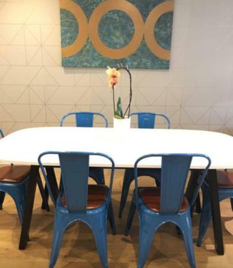 Blue River, Parking Subject To Availability 요크 외부 사진